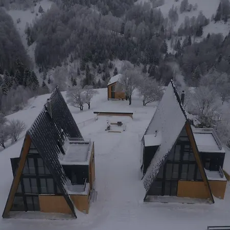 Amont Chalet Peştera Exterior photo